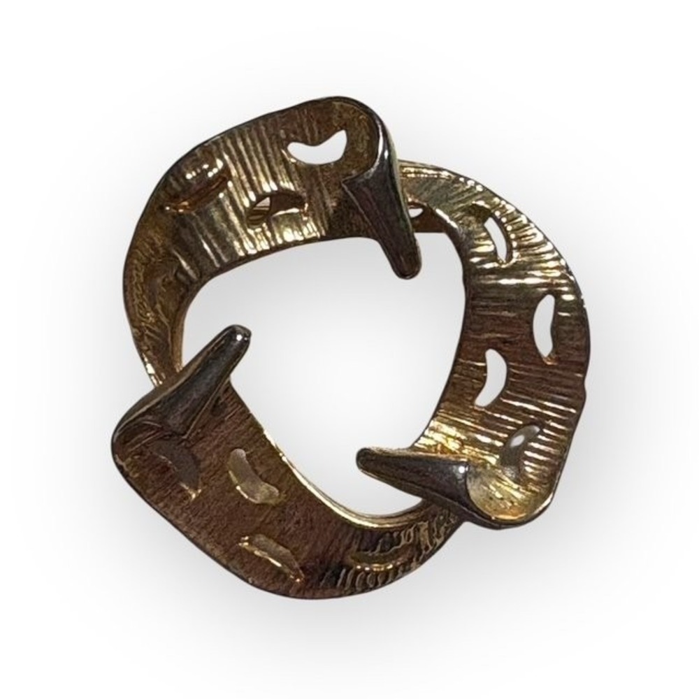 Vintage Abstract Swirl Gold Tone Cutouts Brooch Pin 1.5 Inch Unique Design